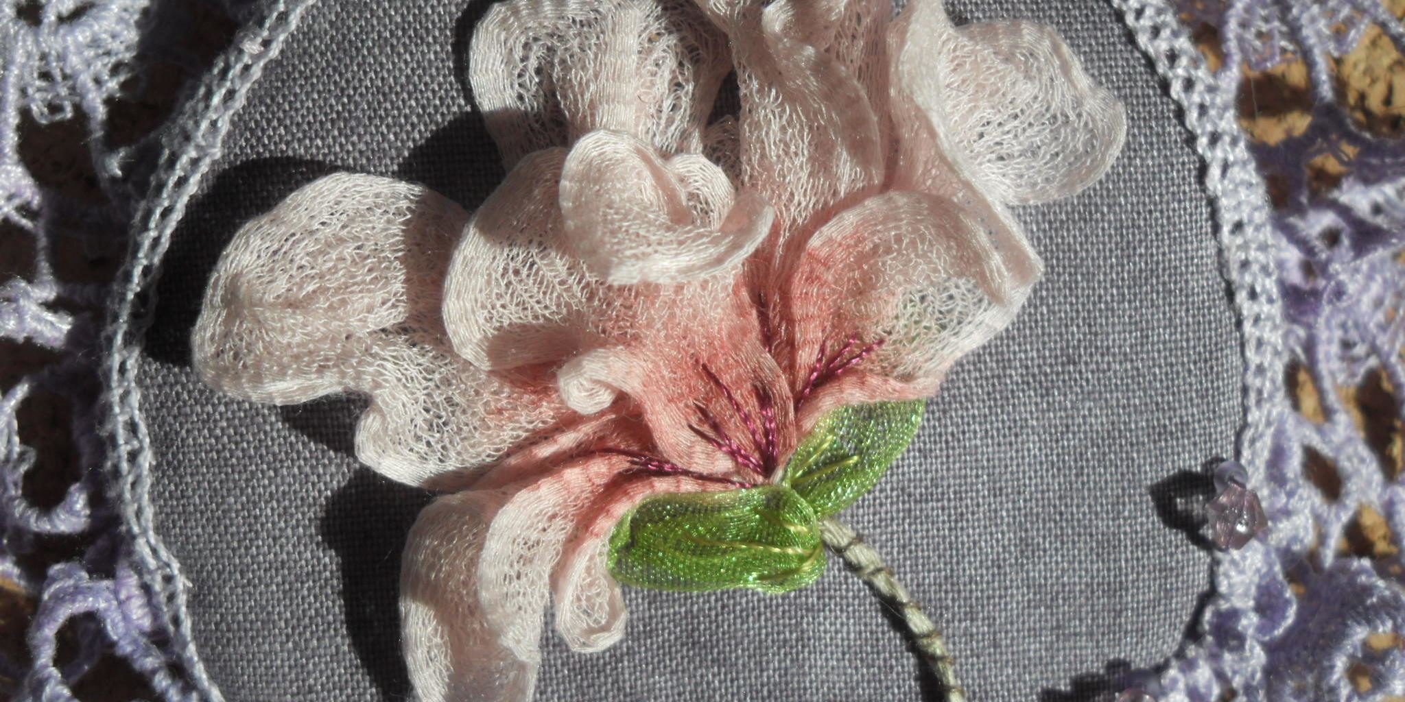 Broder le printemps (2) Fil Flora rose