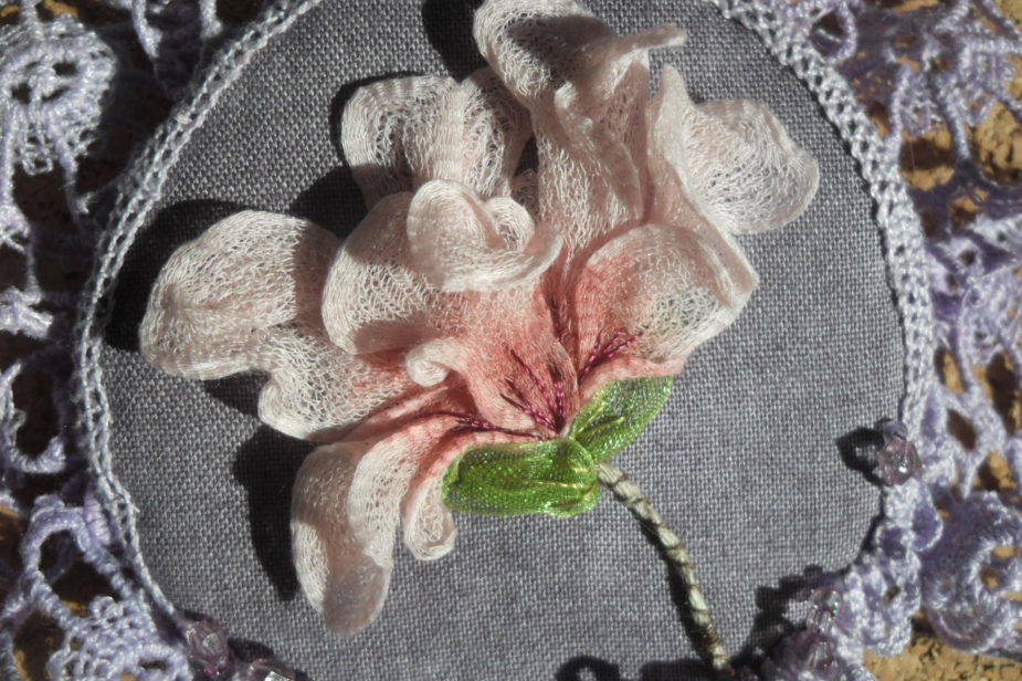 Broder le printemps (2) Fil Flora rose