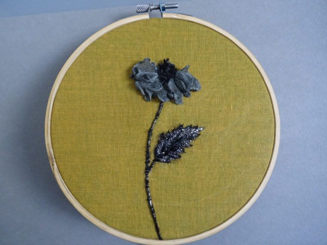 Nuance fleur brodée #2