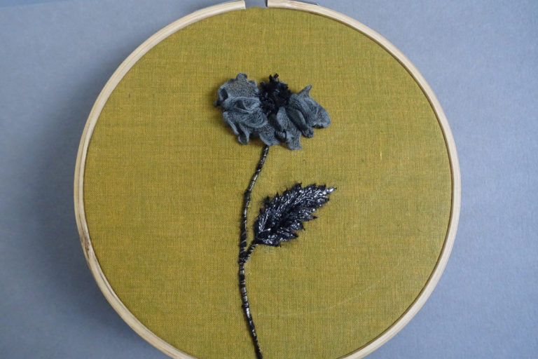 Nuance fleur brodée #2