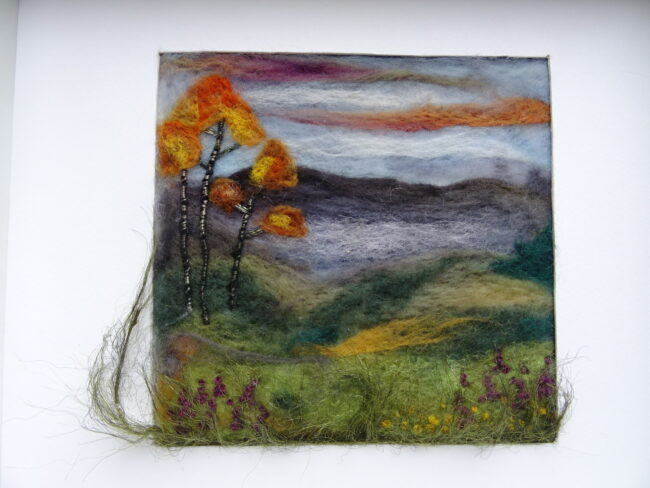 Défi broder un paysage – Fils et Fantaisies Défi broder un paysage - Fils et Fantaisies - Broderie d'embellissement ou broderie créative.