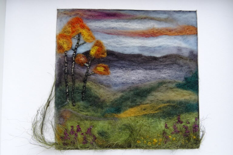 Défi broder un paysage - Fils et Fantaisies - Broderie d'embellissement ou broderie créative.