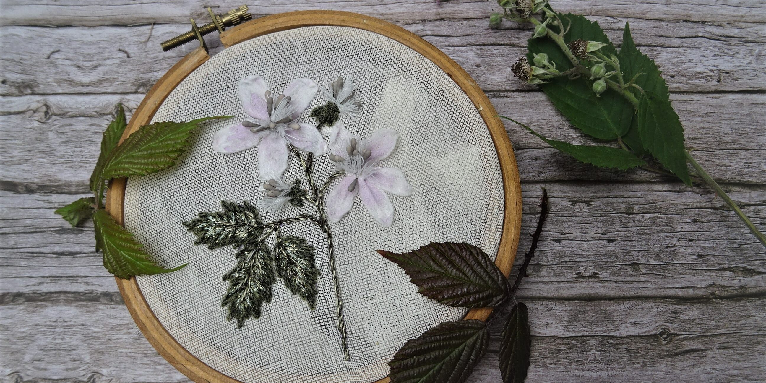 Tuto. Broder des ronces - Fils et Fantaisies Broderie fantaisie ou d'embellissement ou créative