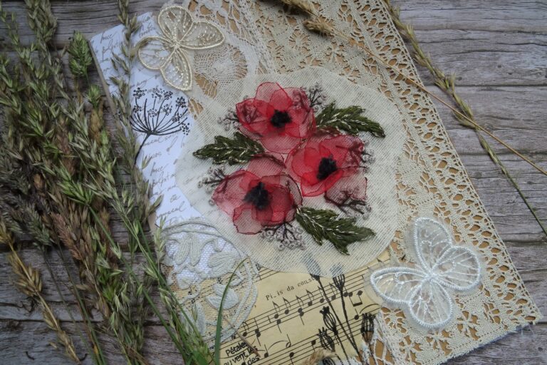Tuto0. Broder des coquelicots Fils et Fantaisies - Broderie fantaisie ou broderie d'embellissement ou broderie créative